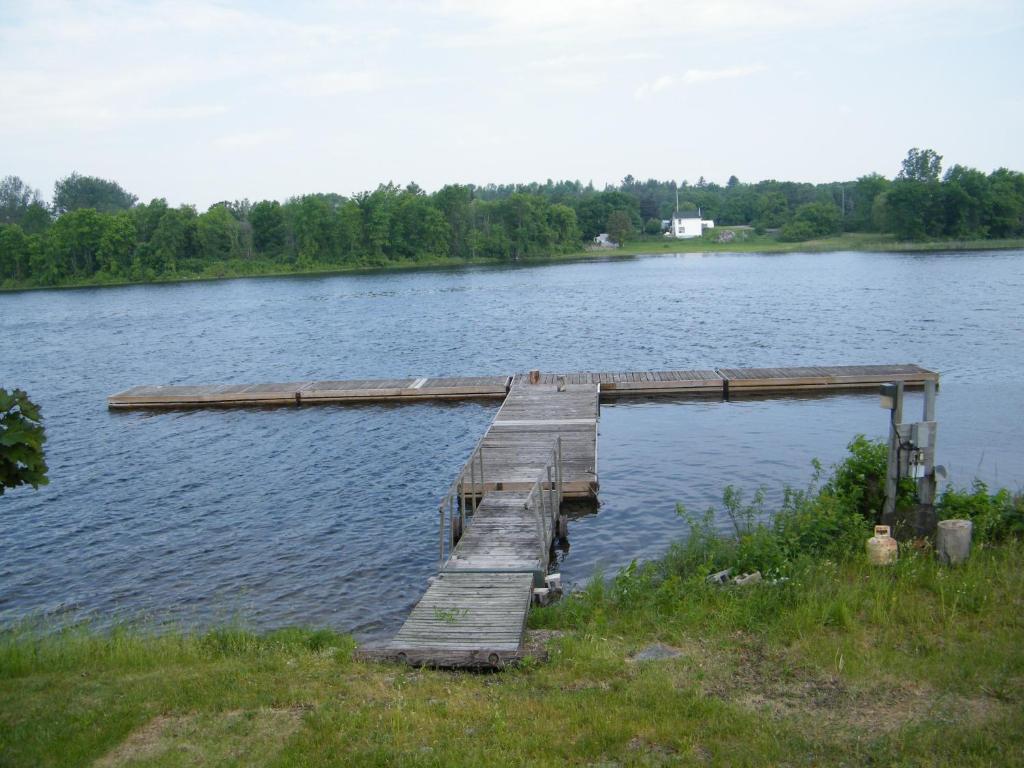 Campbellford River Inn Dış mekan fotoğraf