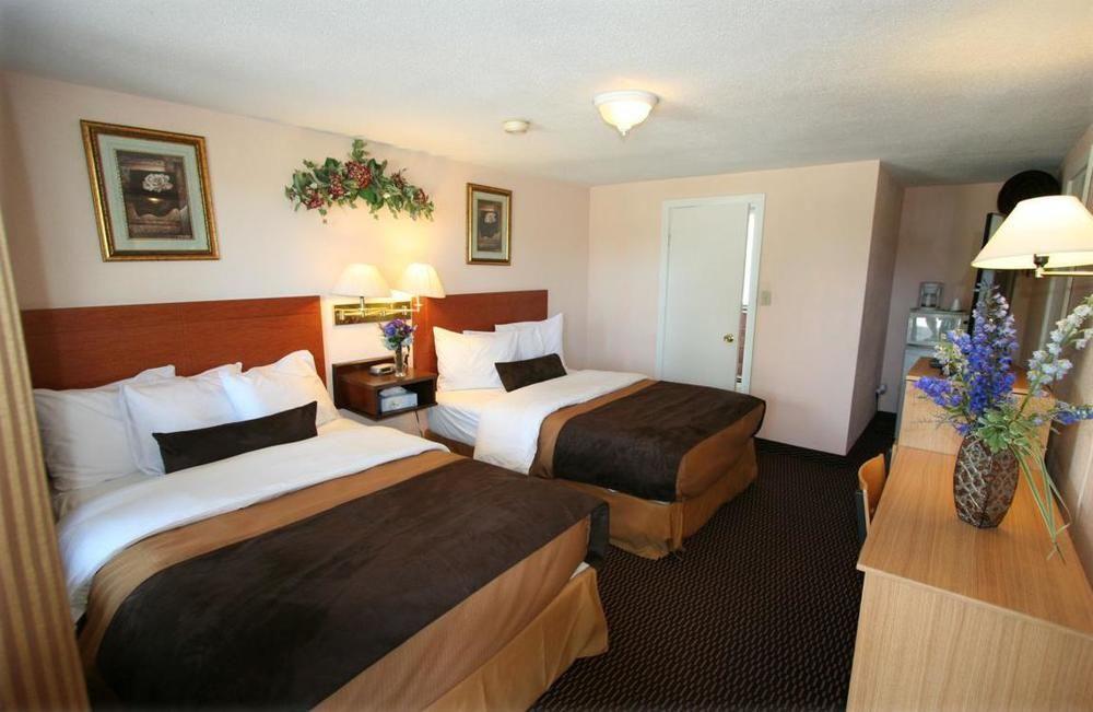 Campbellford River Inn Dış mekan fotoğraf