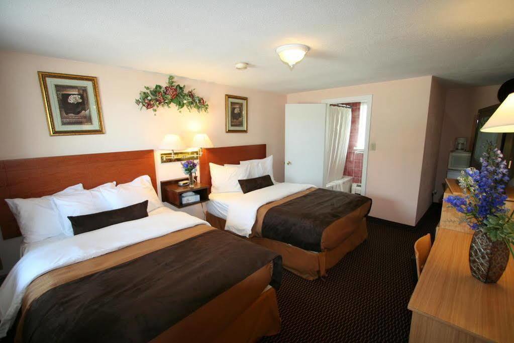 Campbellford River Inn Dış mekan fotoğraf